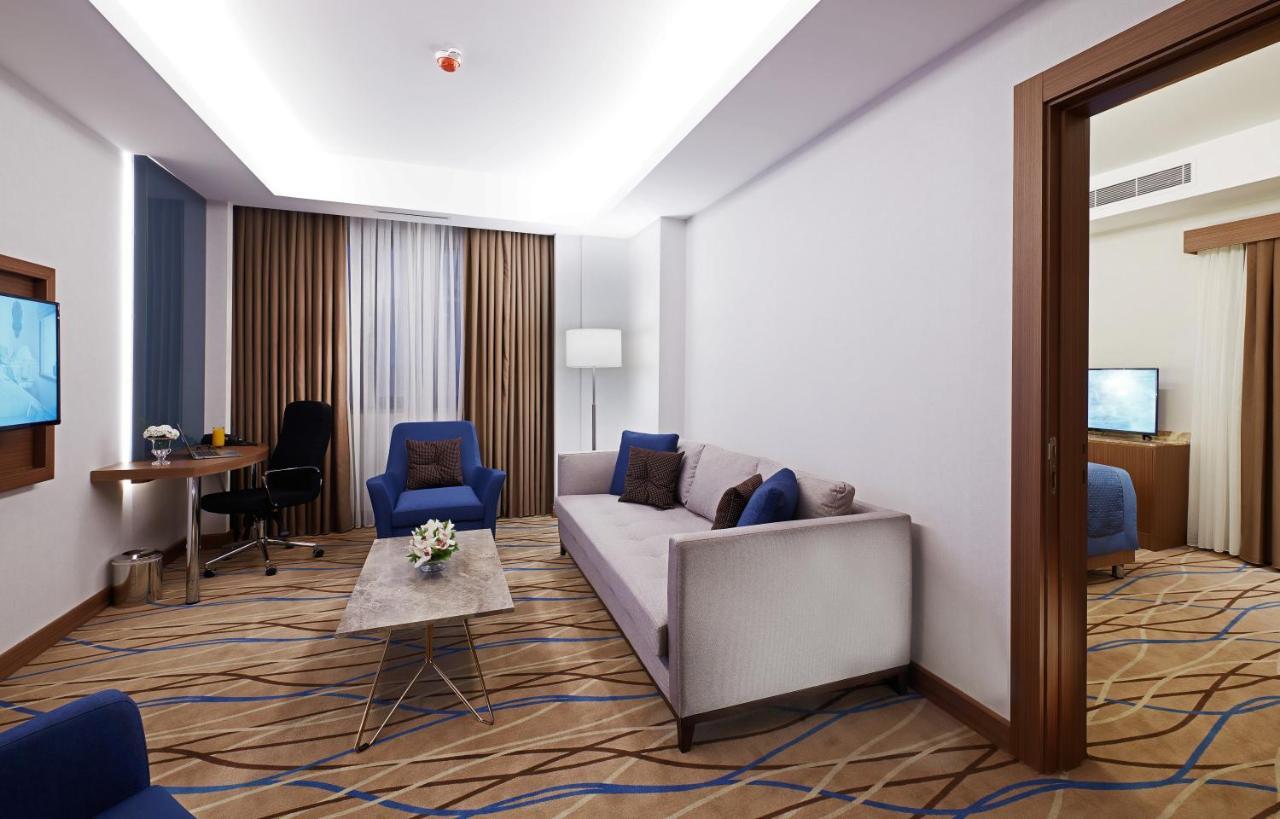 Suite City View